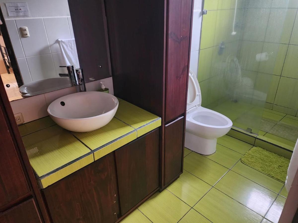 Elegant Villa In La Fortuna With Spacious Backyard Plus Very Private Pool & Parking Exteriör bild